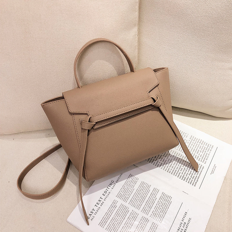 new squid bag Korean version about one shoulder diagonal package Europe and the United States wind portable handbags a generation