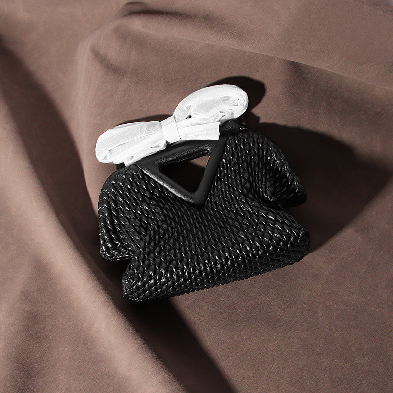 Hand Carry Crossbody Shoulder Bag In Genuine Leather